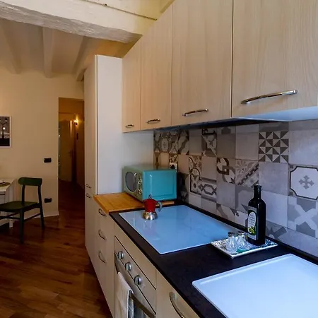 Buro Nel Borgo Lägenhet *