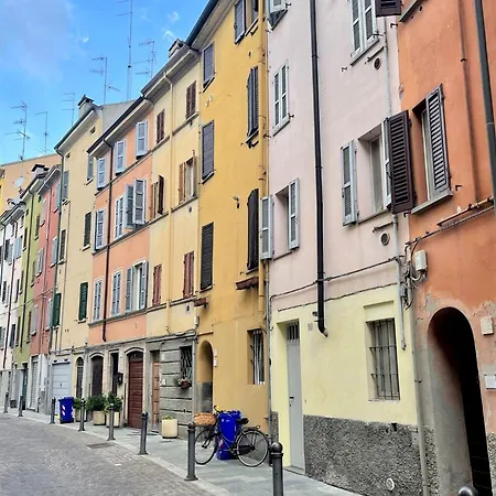 Buro Nel Borgo Apartment Parma