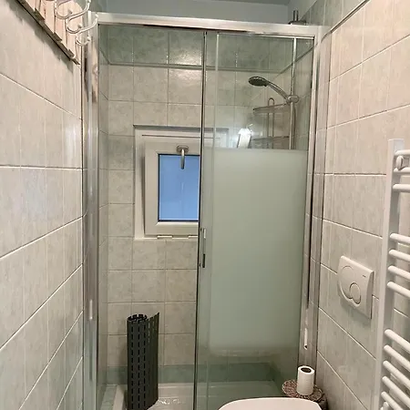Buro Nel Borgo Парма
